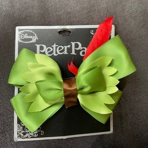 Peter Pan cosplay bow